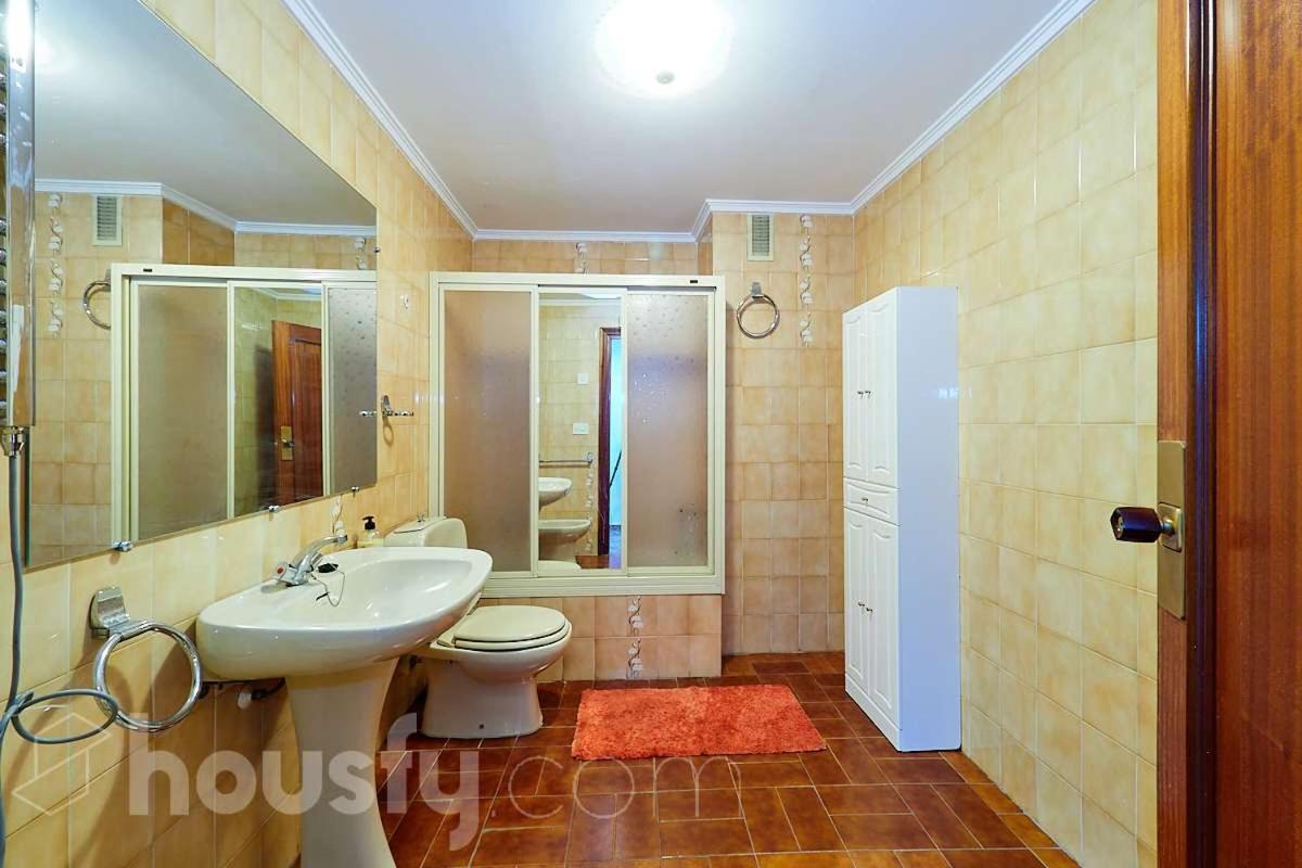 Classic Bedroom In The Center Of Alicante Exterior foto